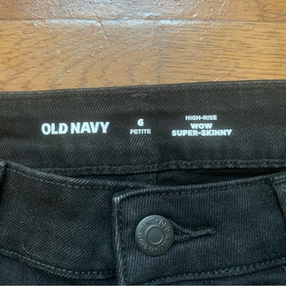 Old Navy Womens High-Waisted Wow Super-Skinny Jeans | 6 Petite | Black NEW!! - Picture 7 of 13
